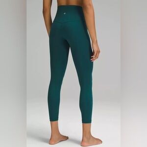 Lululemon high waisted leggings 25’’ Teal 🍀💕